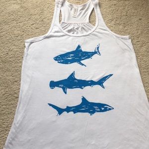 Shark t-shirt size medium